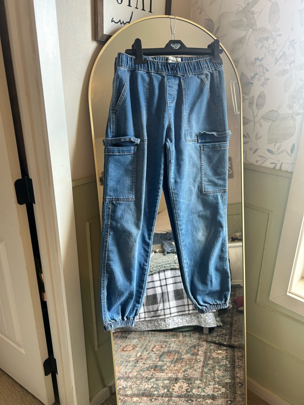 No Boundaries Blue Relaxed Cargo Jogger Jeans